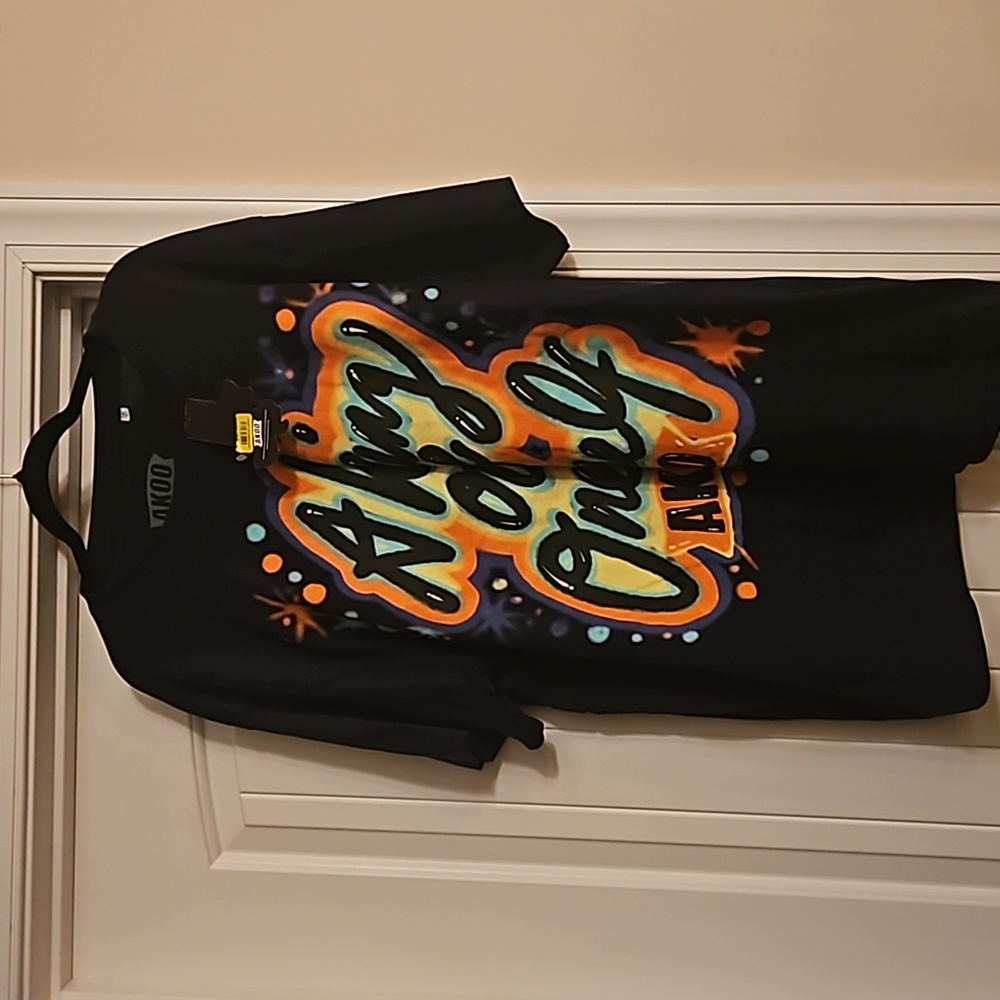 Akoo Men Tshirt
